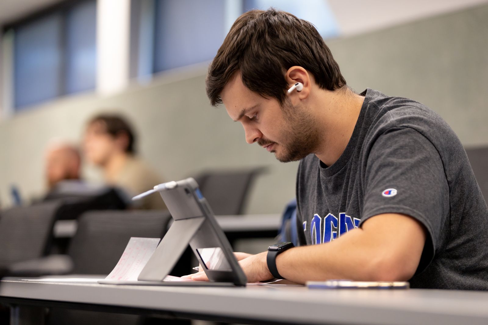 Logan University faculty mentoring students