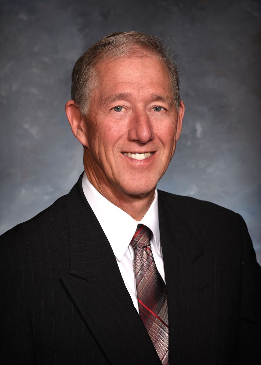 Douglas Cox, DC ('79), DABCO